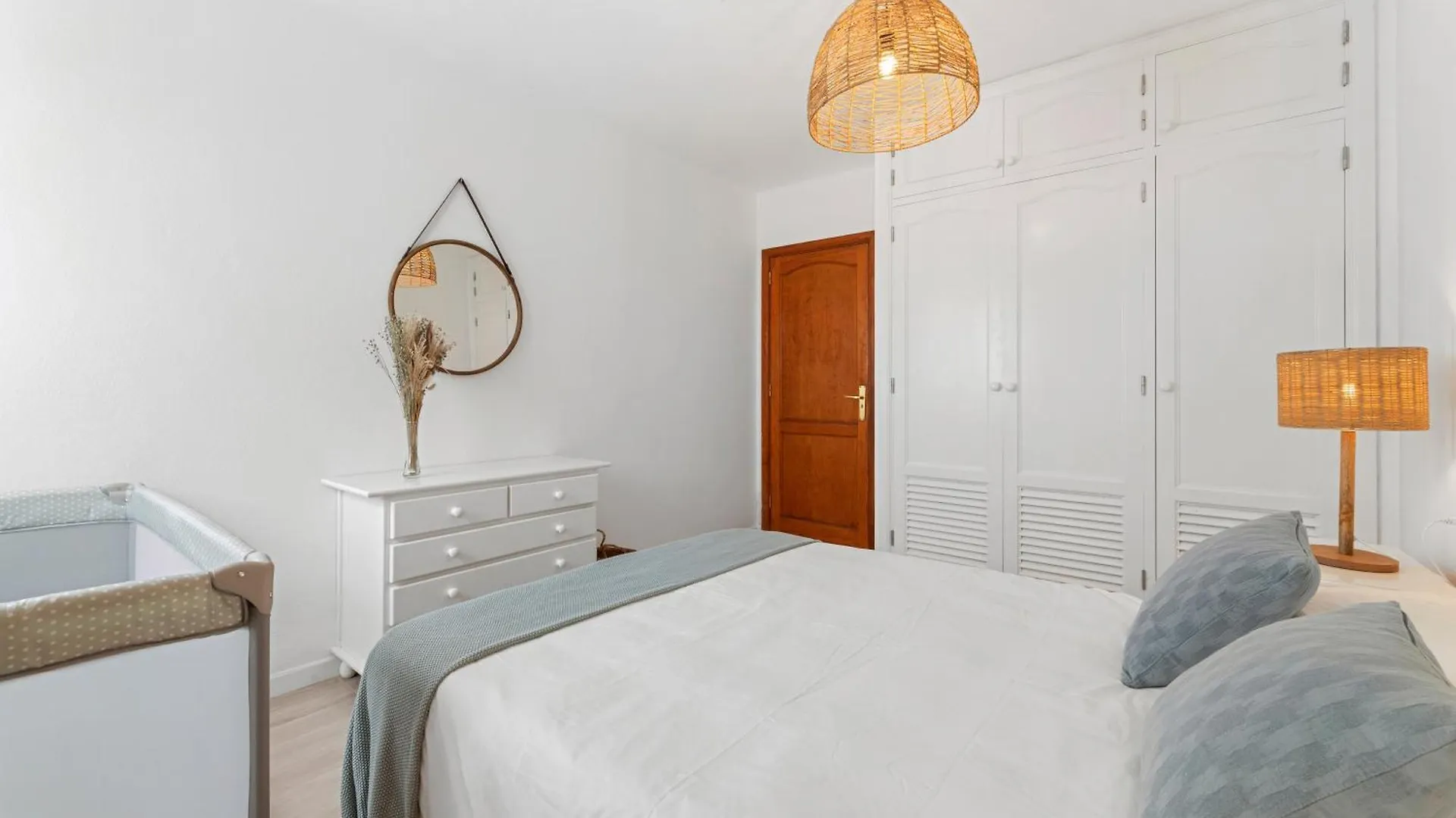 Home2Book Stylish Apt Caleta De Caballo, Terrace Apartment
