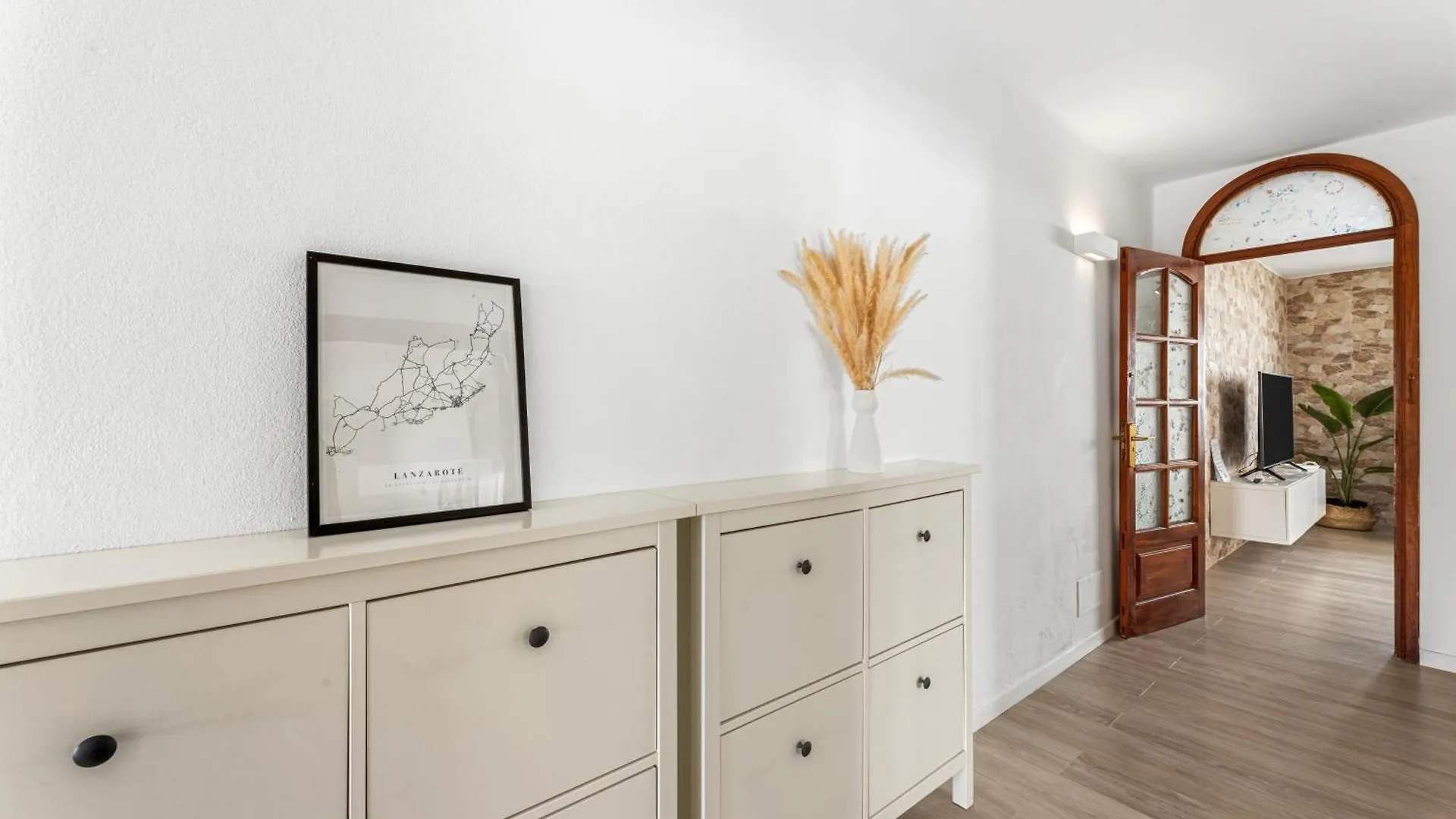 Home2Book Stylish Apt Caleta De Caballo, Terrace Spain